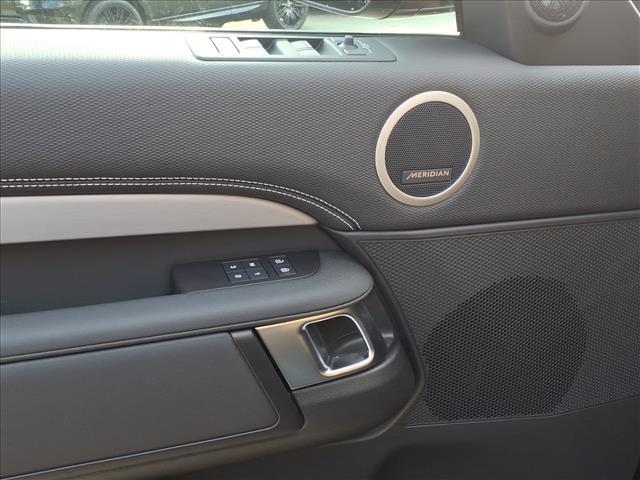 new 2026 Land Rover Discovery car, priced at $77,615