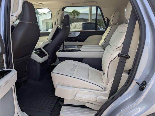 used 2024 Lincoln Navigator car, priced at $81,454