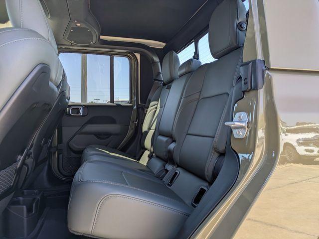 new 2026 Jeep Gladiator car, priced at $61,766