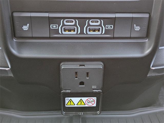 new 2025 Ram 3500 car, priced at $78,303