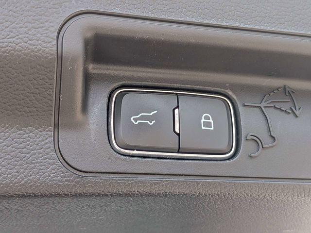 used 2024 Ford Explorer car, priced at $29,254