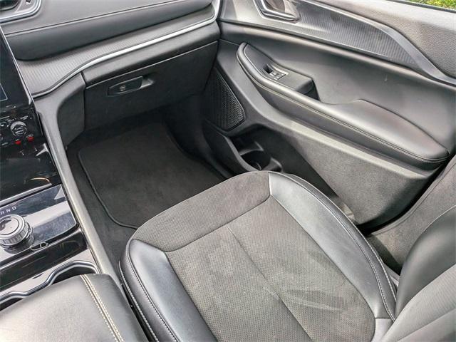 used 2023 Jeep Grand Cherokee car, priced at $24,954