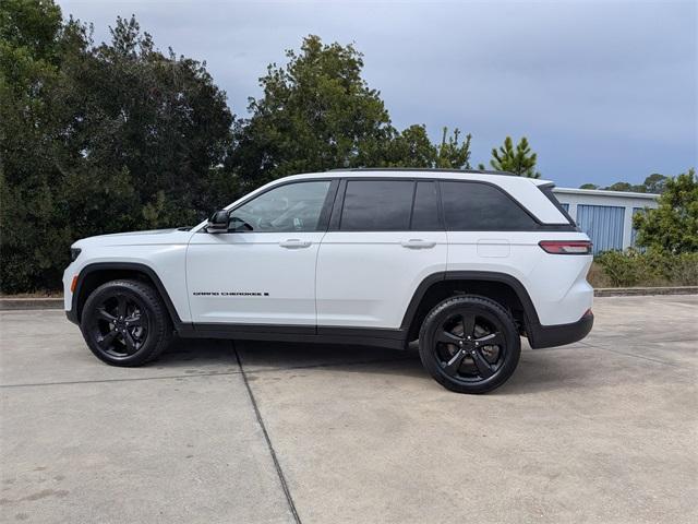 used 2023 Jeep Grand Cherokee car, priced at $24,954