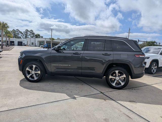 new 2026 Jeep Grand Cherokee car, priced at $47,759