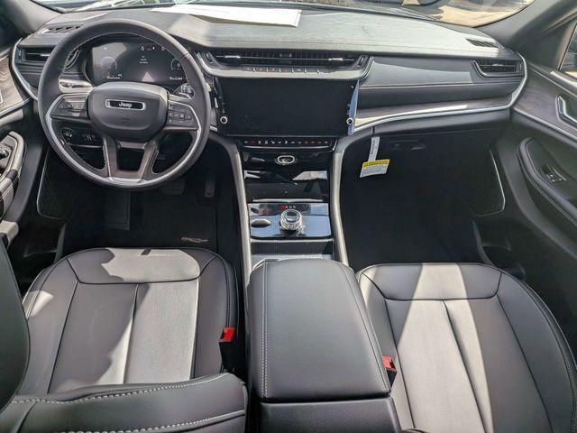 new 2026 Jeep Grand Cherokee car, priced at $47,759