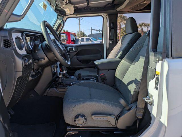 new 2026 Jeep Wrangler car, priced at $40,685