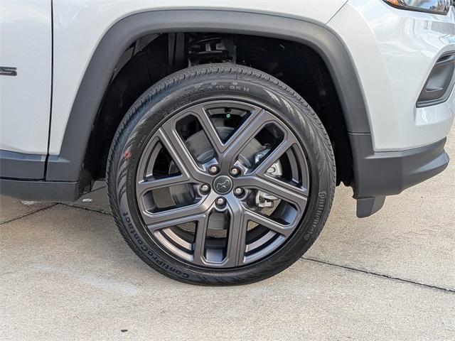 new 2026 Jeep Compass car, priced at $33,660