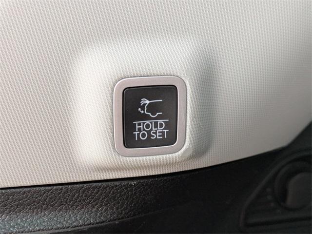 used 2022 Jeep Grand Cherokee car, priced at $22,454