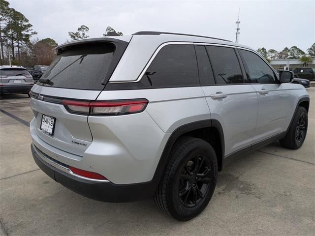 used 2022 Jeep Grand Cherokee car, priced at $22,454