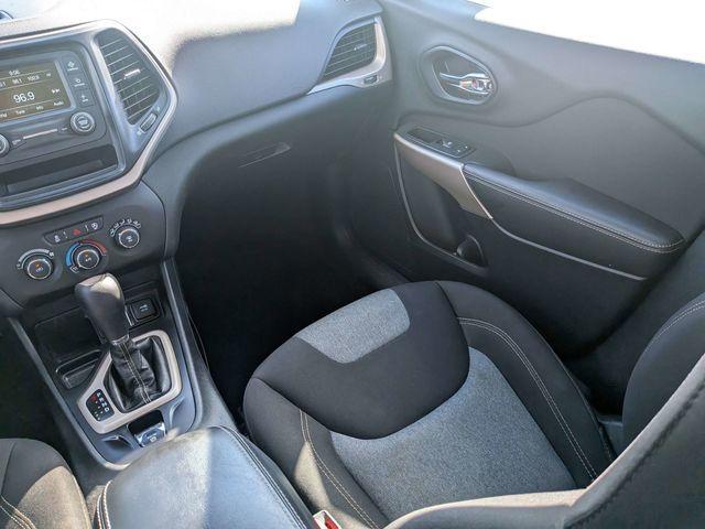 used 2018 Jeep Cherokee car, priced at $12,994