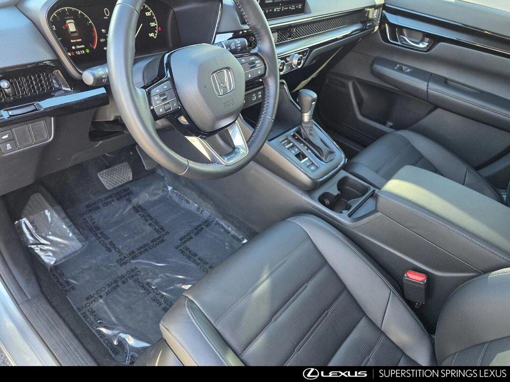 used 2025 Honda CR-V car, priced at $34,327
