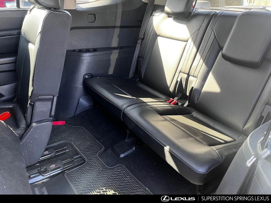 used 2018 Volkswagen Atlas car, priced at $17,541