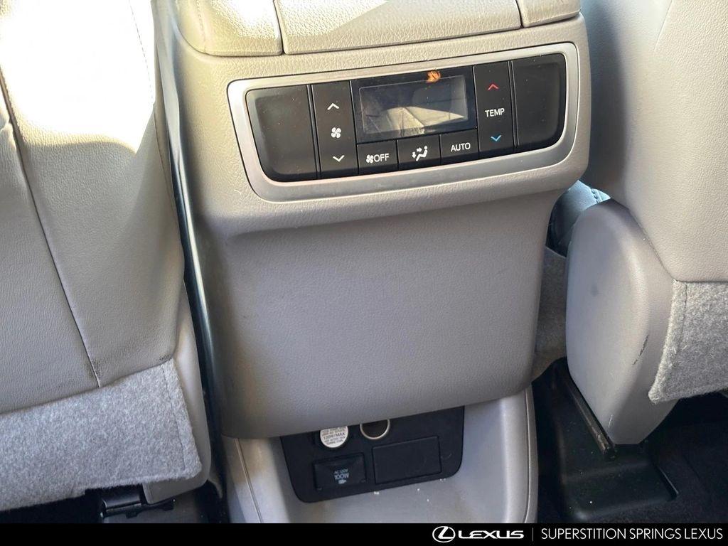 used 2015 Toyota Highlander car, priced at $21,983