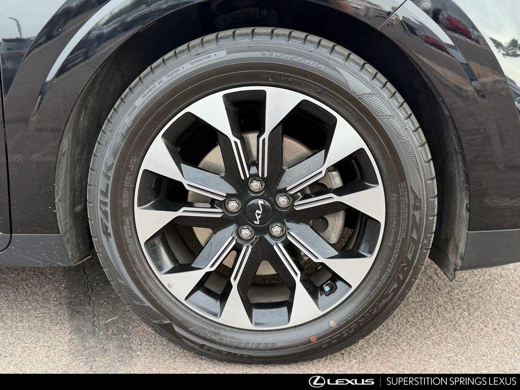 used 2022 Kia Carnival car, priced at $24,443