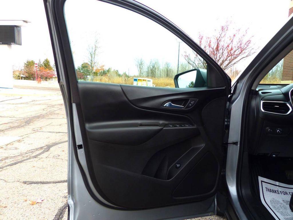 used 2024 Chevrolet Equinox car, priced at $18,995