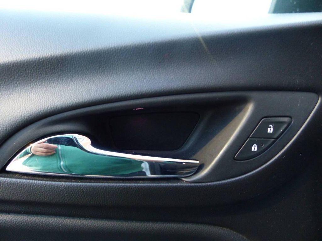 used 2019 Chevrolet Equinox car, priced at $11,995