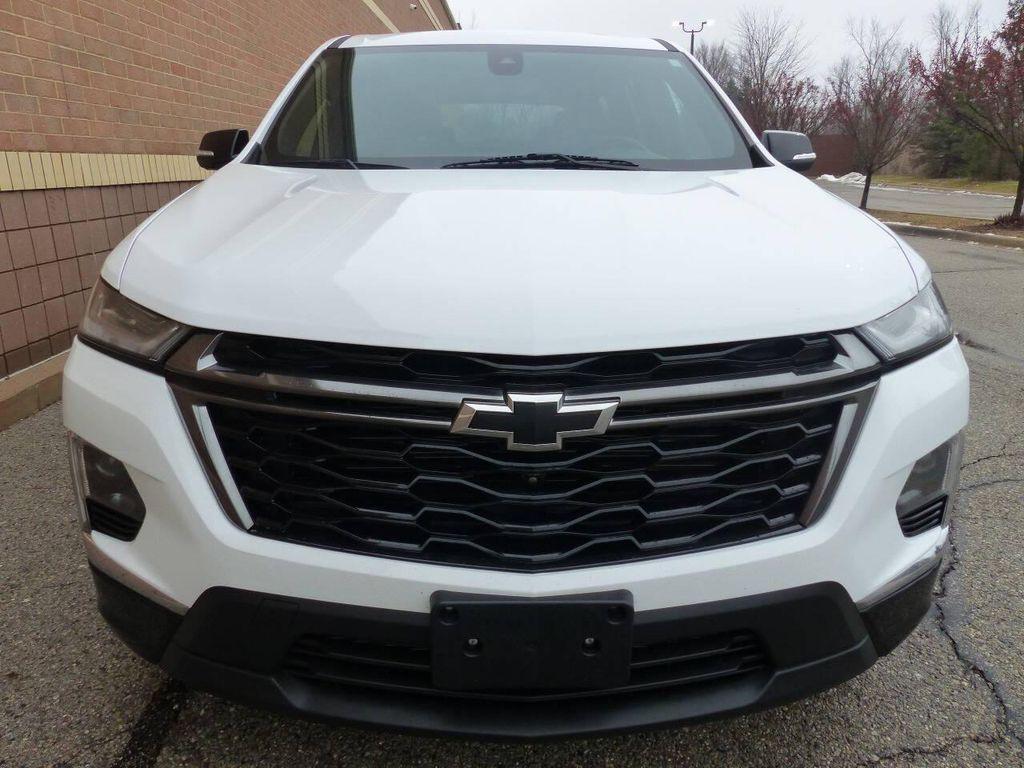 used 2023 Chevrolet Traverse car, priced at $26,995