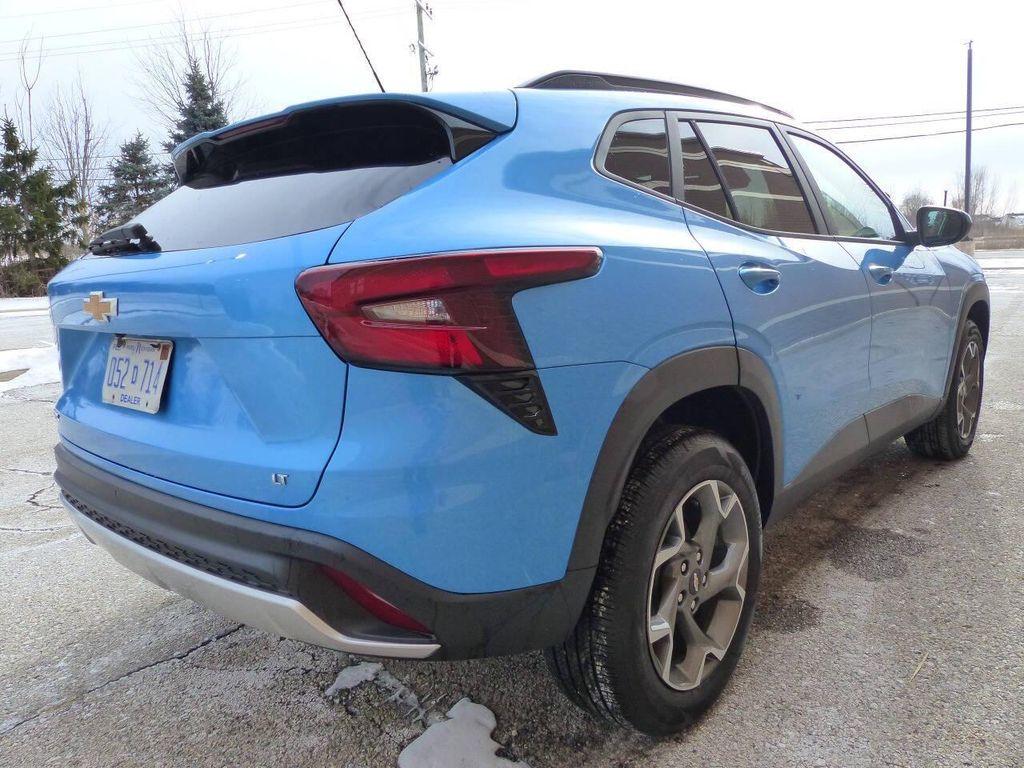 used 2025 Chevrolet Trax car, priced at $18,495