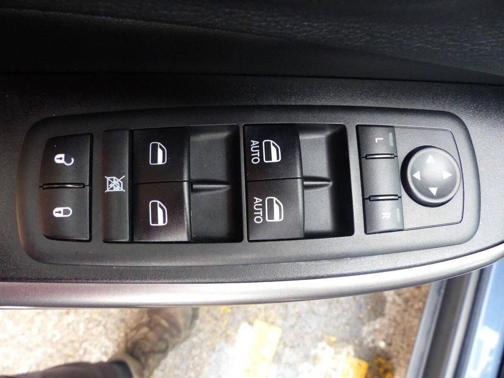 used 2020 Jeep Cherokee car, priced at $14,495