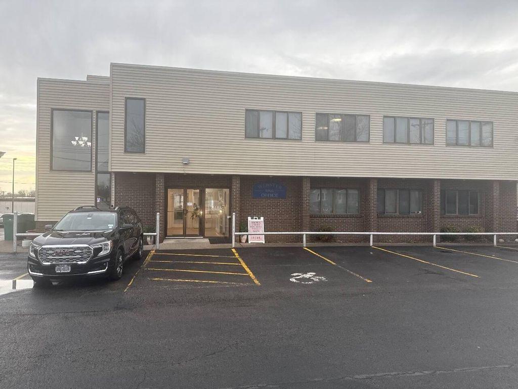 used 2012 Chevrolet Suburban car, priced at $8,995