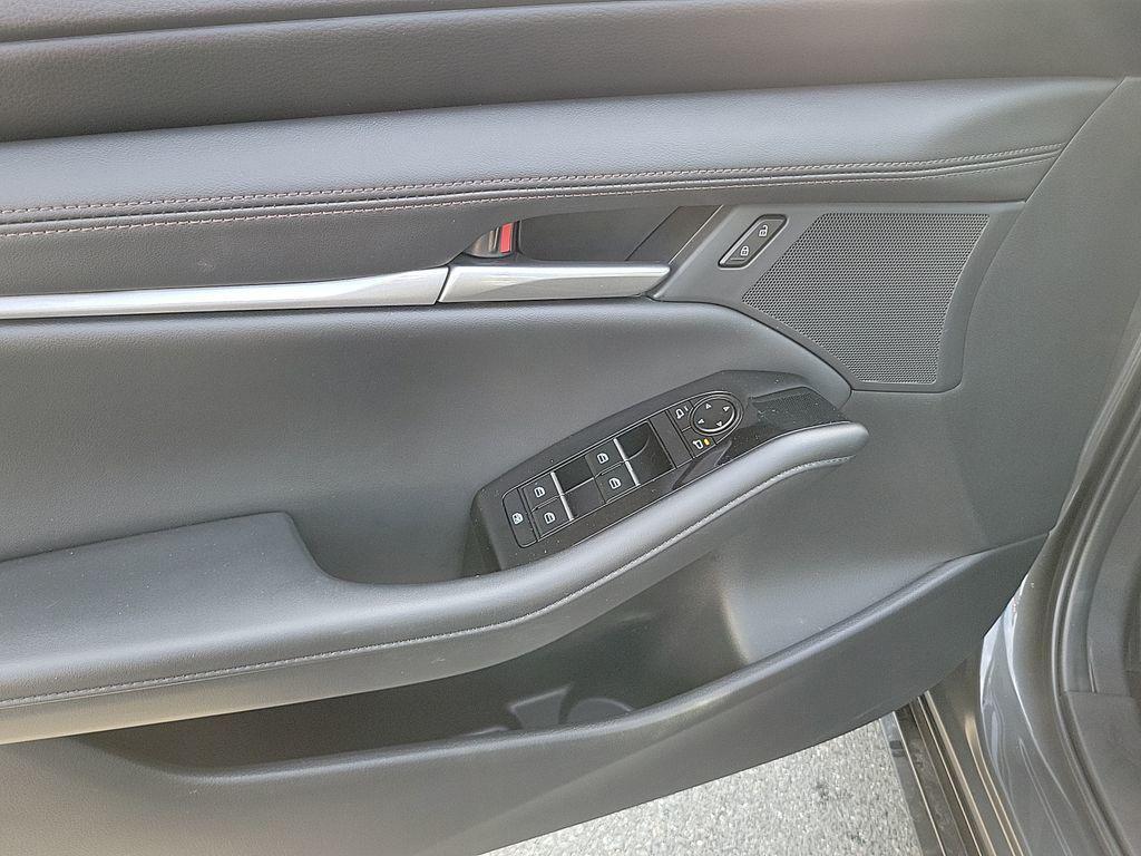 used 2025 Mazda Mazda3 car, priced at $23,644