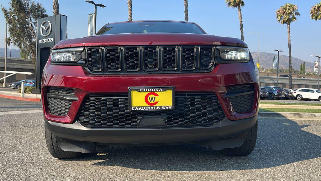 used 2023 Jeep Grand Cherokee car, priced at $26,869