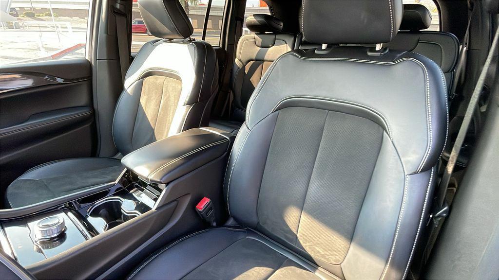 used 2023 Jeep Grand Cherokee car, priced at $26,869