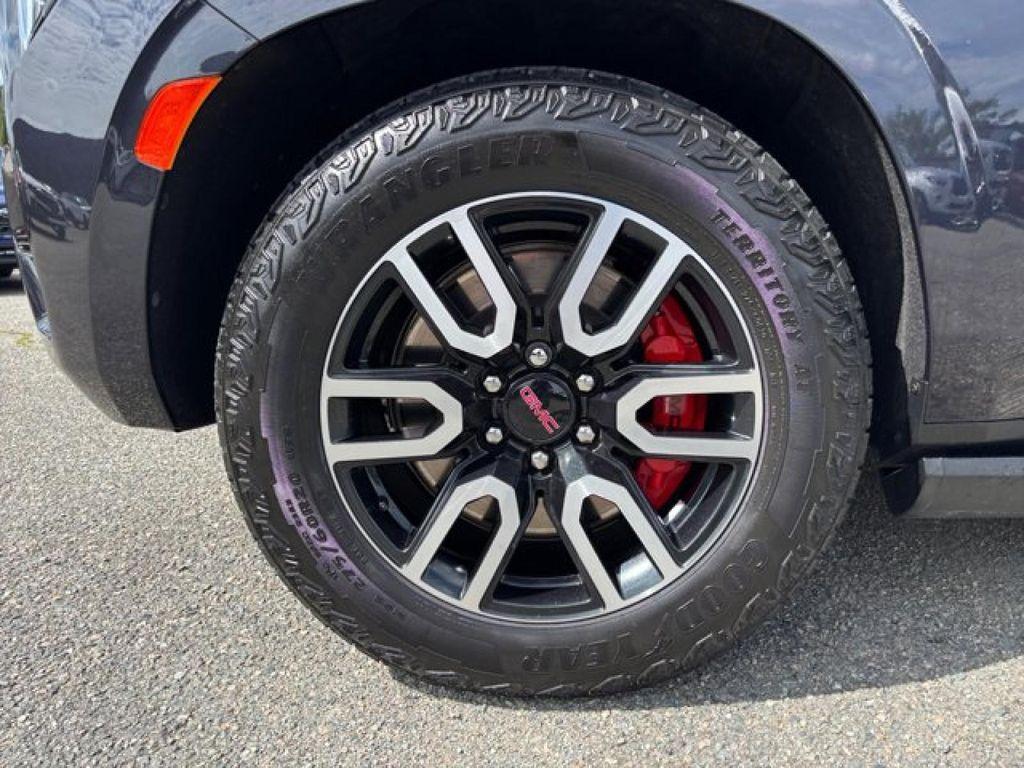 used 2023 GMC Yukon XL car, priced at $73,995