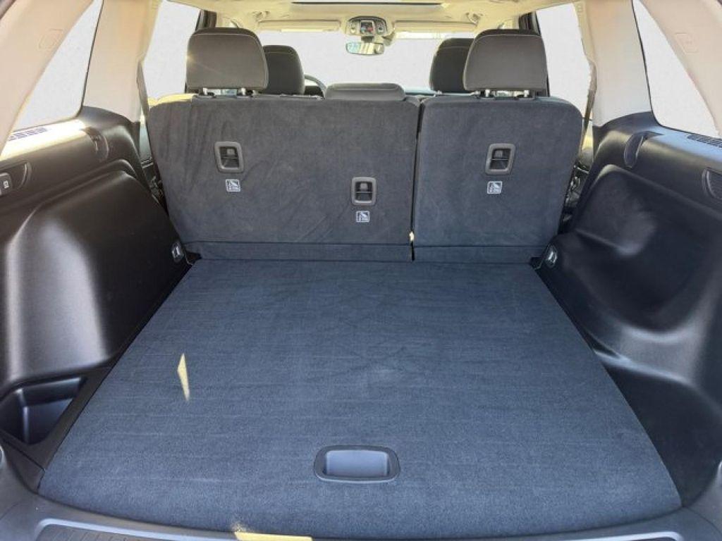 used 2023 Jeep Grand Cherokee car, priced at $32,995