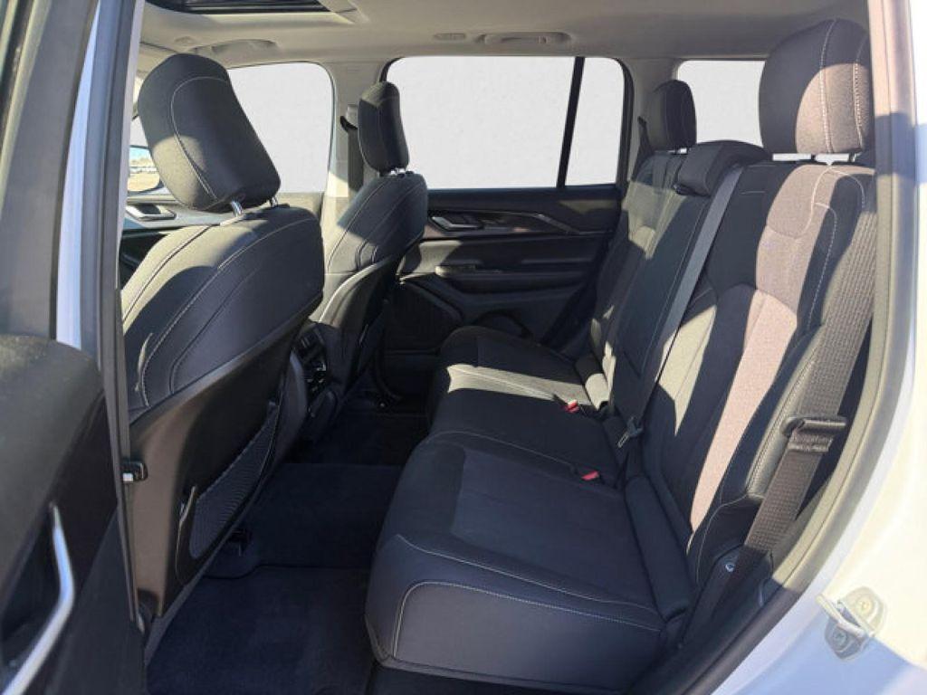 used 2023 Jeep Grand Cherokee car, priced at $32,995