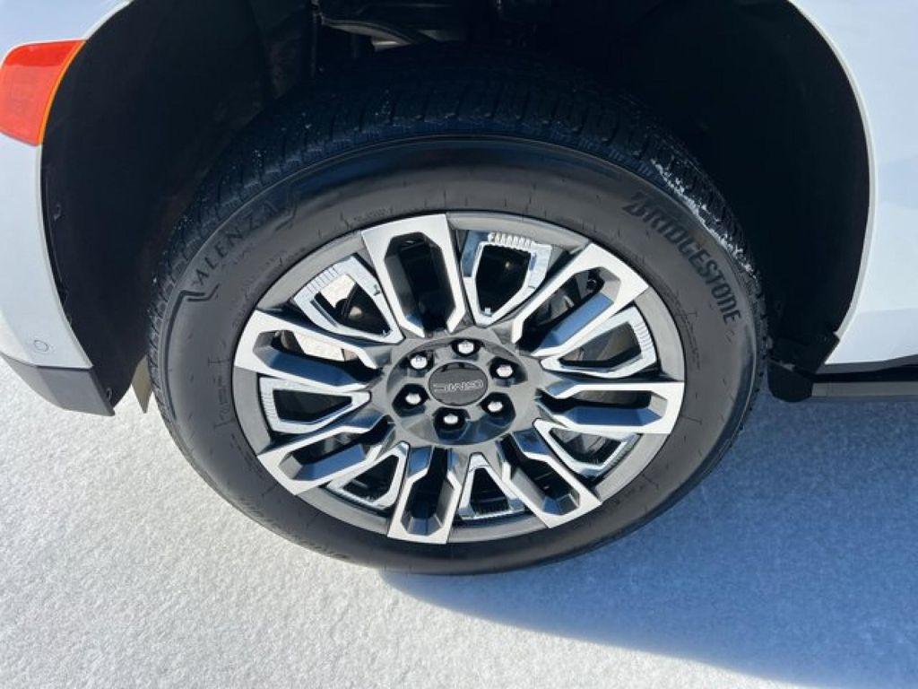 used 2024 GMC Yukon XL car, priced at $88,995