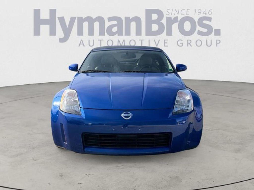 used 2005 Nissan 350Z car, priced at $19,995