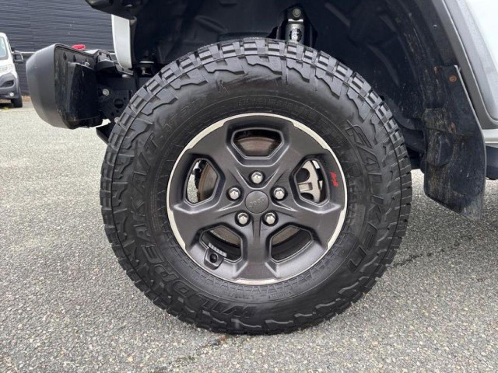 used 2021 Jeep Gladiator car, priced at $38,995