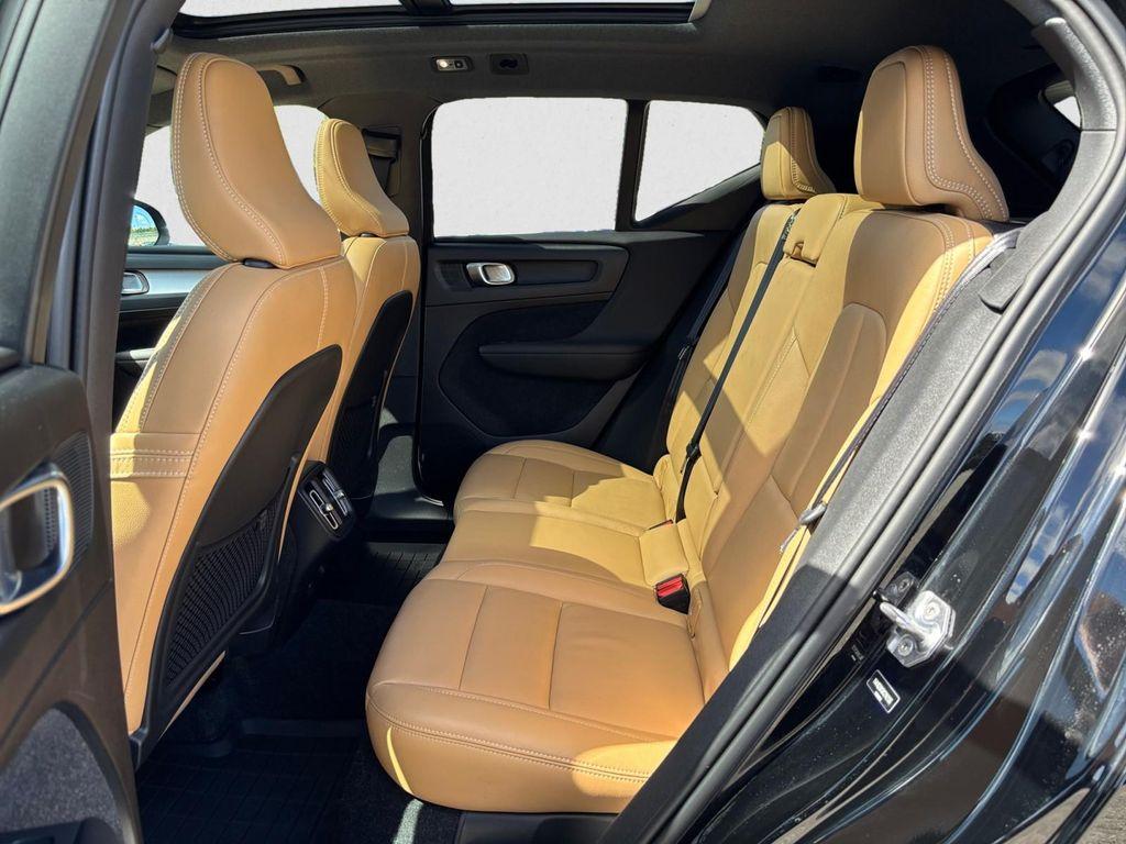 used 2019 Volvo XC40 car, priced at $25,995