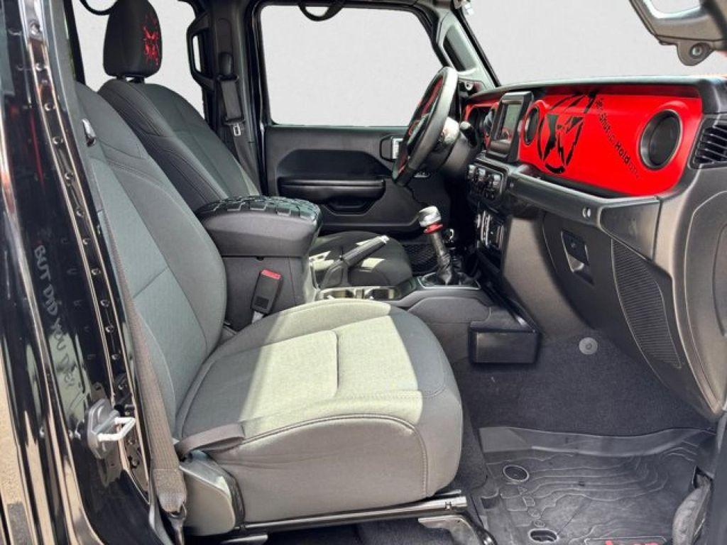 used 2021 Jeep Gladiator car, priced at $31,995