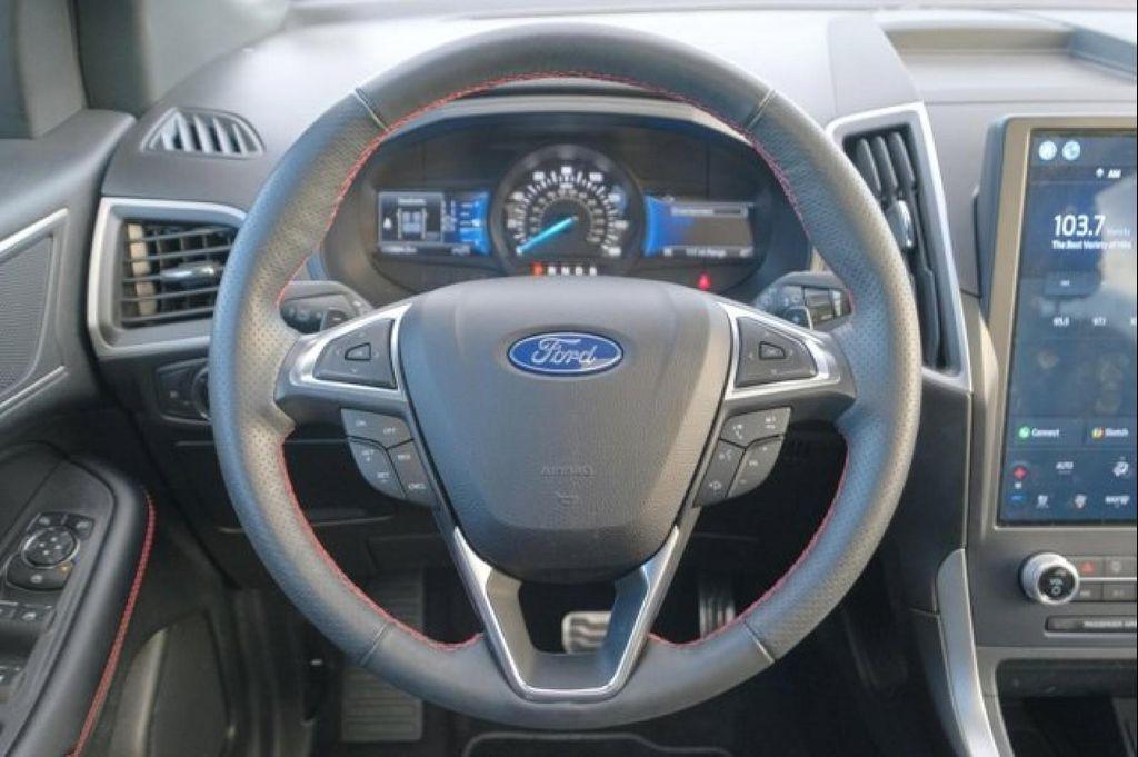 used 2023 Ford Edge car, priced at $31,995