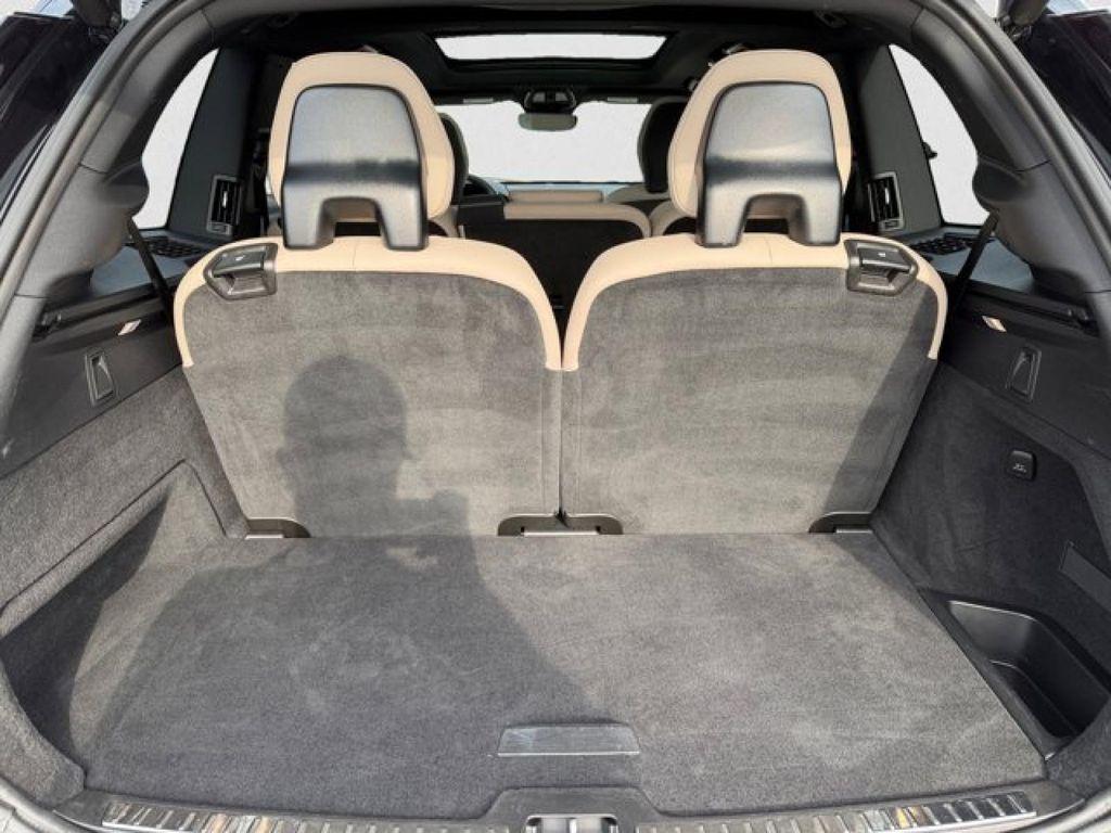 used 2026 Volvo XC90 car, priced at $48,995