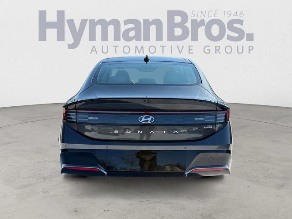 used 2025 Hyundai Sonata Hybrid car, priced at $32,995