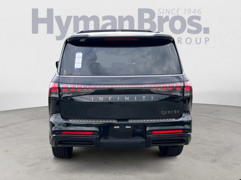 new 2026 INFINITI QX80 car, priced at $92,055