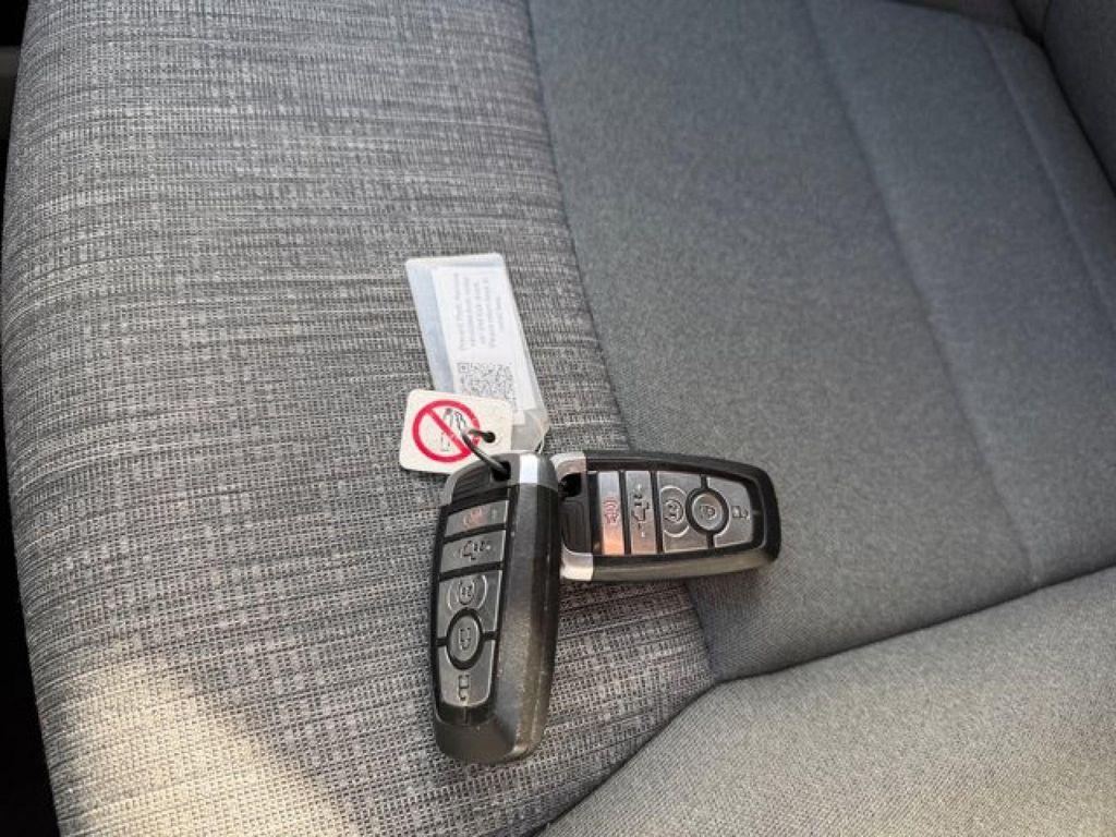 used 2022 Ford F-150 car, priced at $38,995