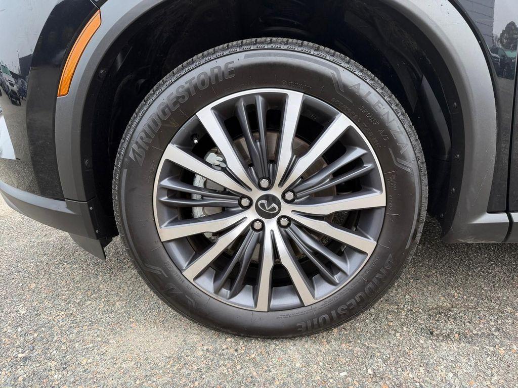 used 2025 INFINITI QX60 car, priced at $52,995