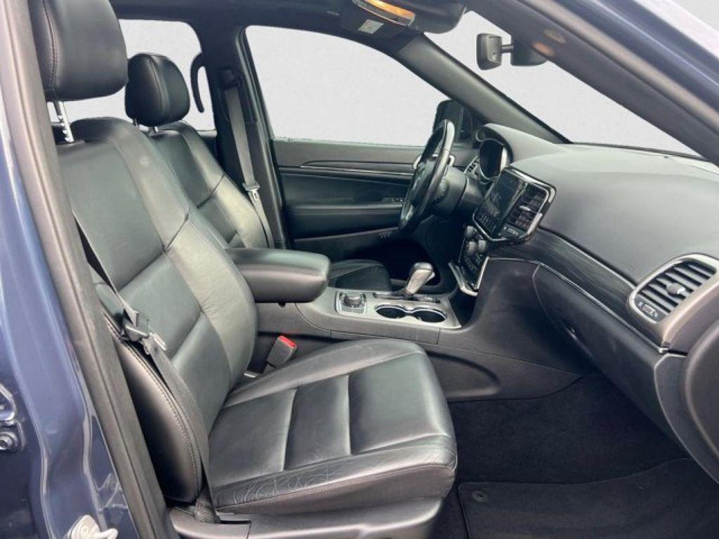 used 2021 Jeep Grand Cherokee car, priced at $30,995