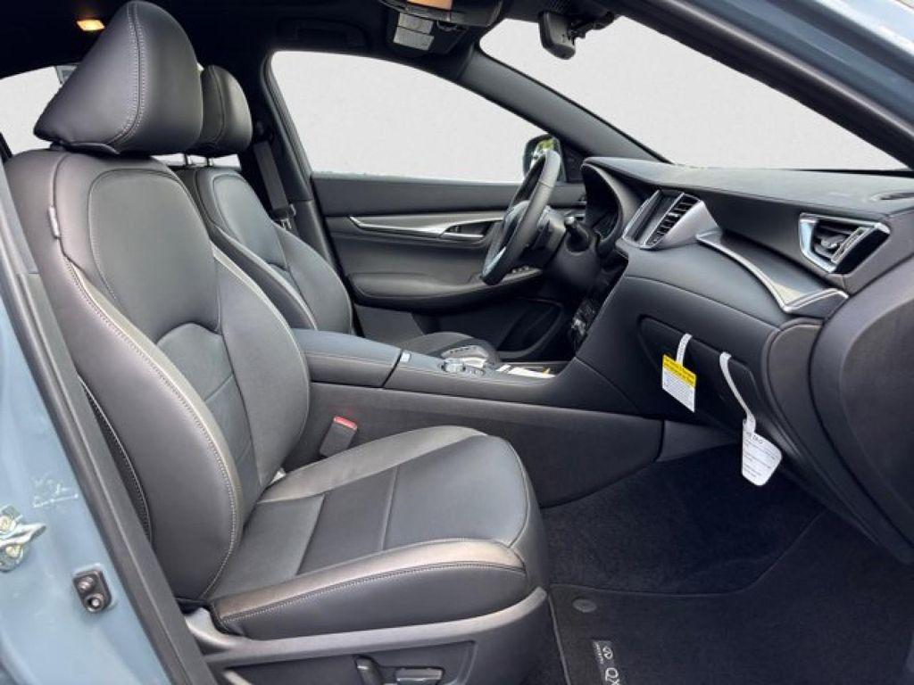 new 2025 INFINITI QX55 car, priced at $48,506