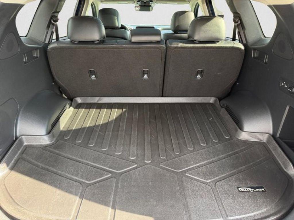 used 2022 Hyundai Santa Fe car, priced at $24,995