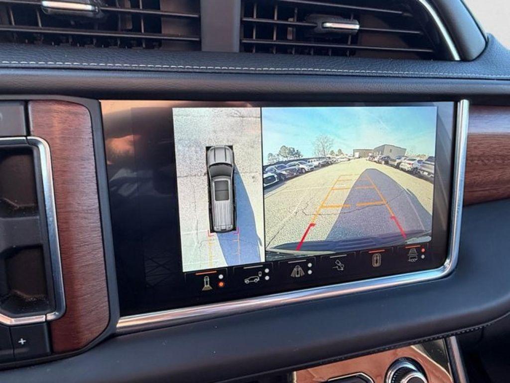 used 2023 GMC Yukon XL car, priced at $76,995