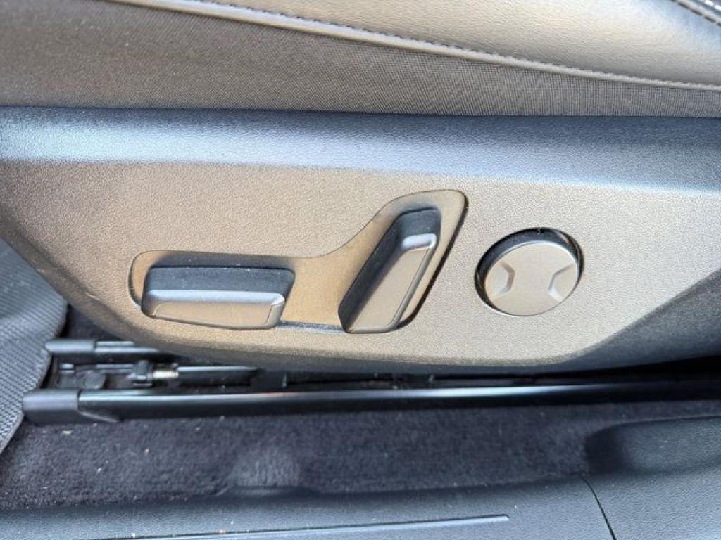 used 2022 Kia EV6 car, priced at $17,495