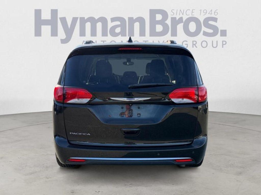 used 2018 Chrysler Pacifica car, priced at $16,995