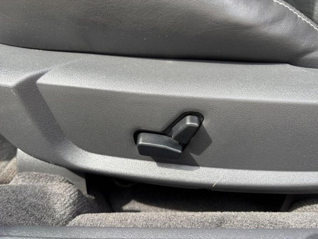 used 2009 Dodge Challenger car, priced at $28,995