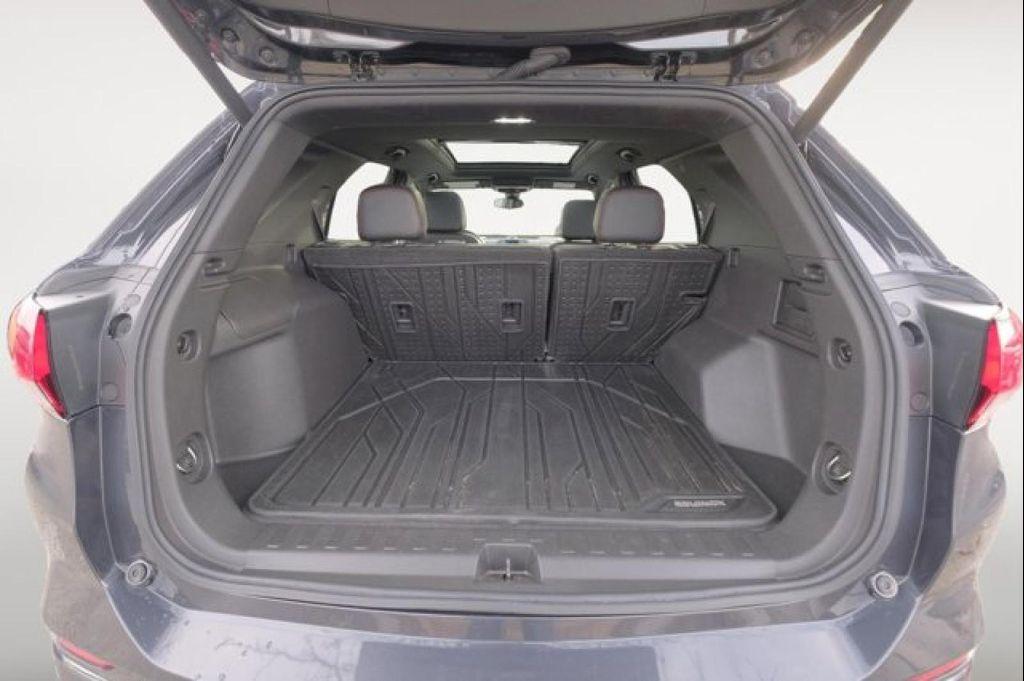 used 2022 Chevrolet Equinox car, priced at $26,995
