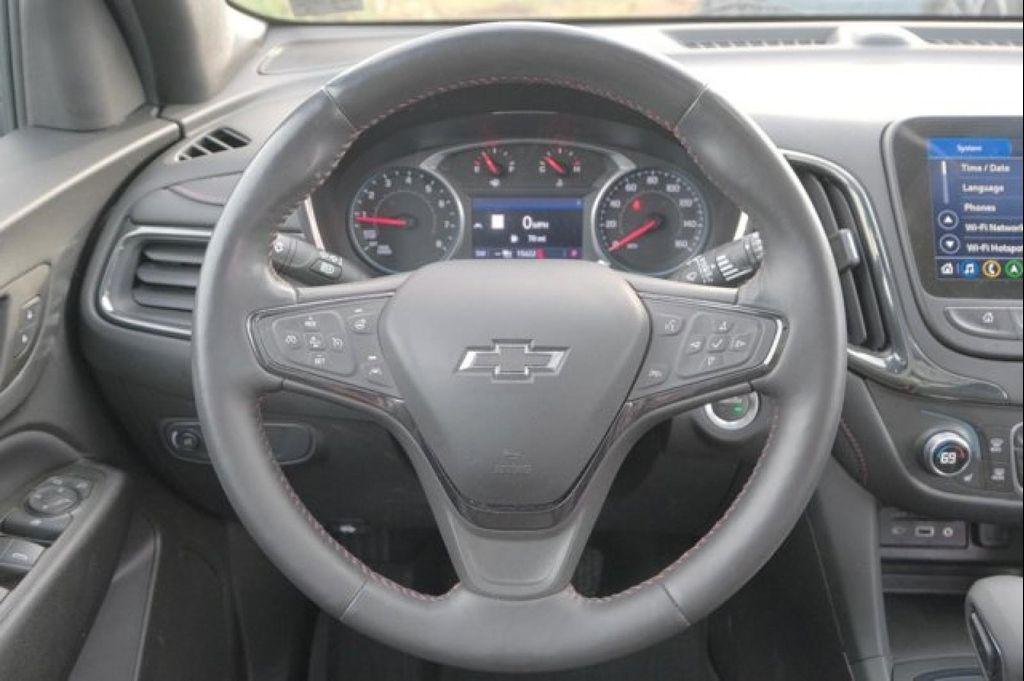 used 2022 Chevrolet Equinox car, priced at $26,995